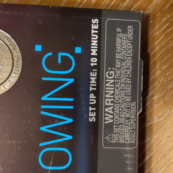 Kids Discovery Crystal Growing Kit with the STEM Seal of Authenticity - Picture 7 of 9